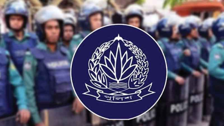 গোপন তথ্য বিক্রির অভিযোগে ৪ পুলিশ সদস্য গ্রেপ্তার