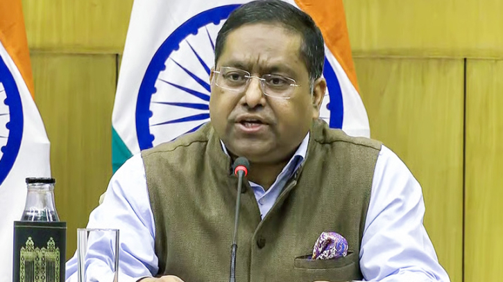 চীনা বিমানবন্দরে ভারতীয় নাগরিককে আটকের ঘটনায় তীব্র প্রতিবাদ ভারতের