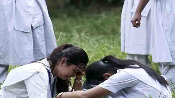 এইচএসসির ফলাফলে বড় ধস, শিক্ষায় ‘গলদ’ না অন্য কিছু এইচএসসির ফলাফলে বড় ধস, শিক্ষায় ‘গলদ’ না অন্য কিছু