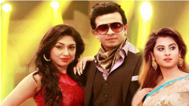 অপুকে নিয়ে বুবলীর পোস্ট, আবার আলোচনায় শাকিব খানের দুই স্ত্রী
