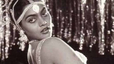 মৃত্যুর আগের রাতে কার কাছে ফোন করেছিলেন সিল্ক স্মিথা?