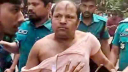 ঢাকায় প্রকাশ্যে অভিনেতা সিদ্দিককে মারধর, ছেঁড়া জামাকাপড়ে রাস্তায় হাঁটিয়ে থানায় সোপর্দ