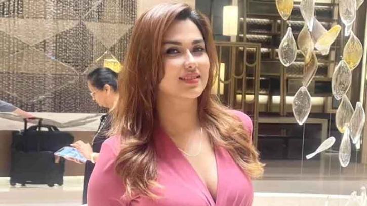 প্রযোজকের সঙ্গে ববির প্রেম কাহিনীর অডিও ফাঁস প্রযোজকের সঙ্গে ববির প্রেম কাহিনীর অডিও ফাঁস