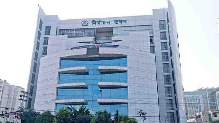 বিএনপি-জামায়াত বিপরীত অবস্থানে, সমাধান কার হতে